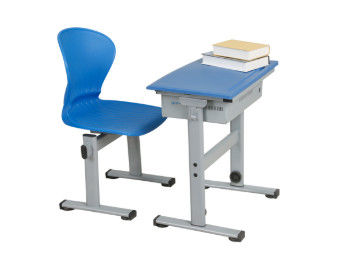 Únicos mesa do estudante e grupo azuis da cadeira, mobília de escola da tabela de escrita da criança da sala de aula